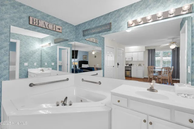 $230,000 | 330 South Middleton Drive Northwest, Unit 1208, Calabash, NC 28467