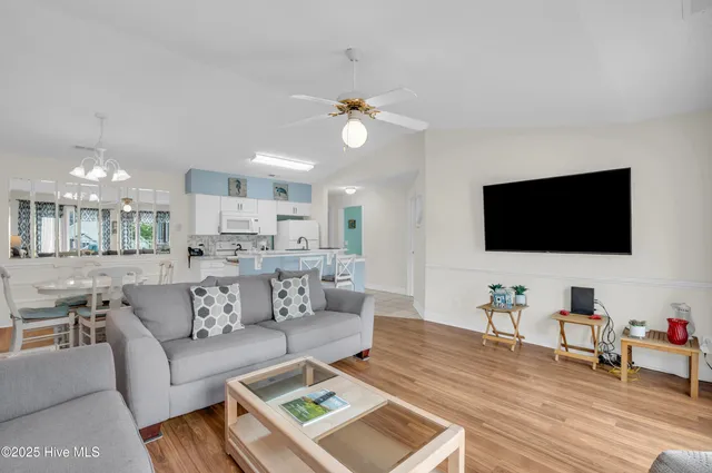 $230,000 | 330 South Middleton Drive Northwest, Unit 1208, Calabash, NC 28467