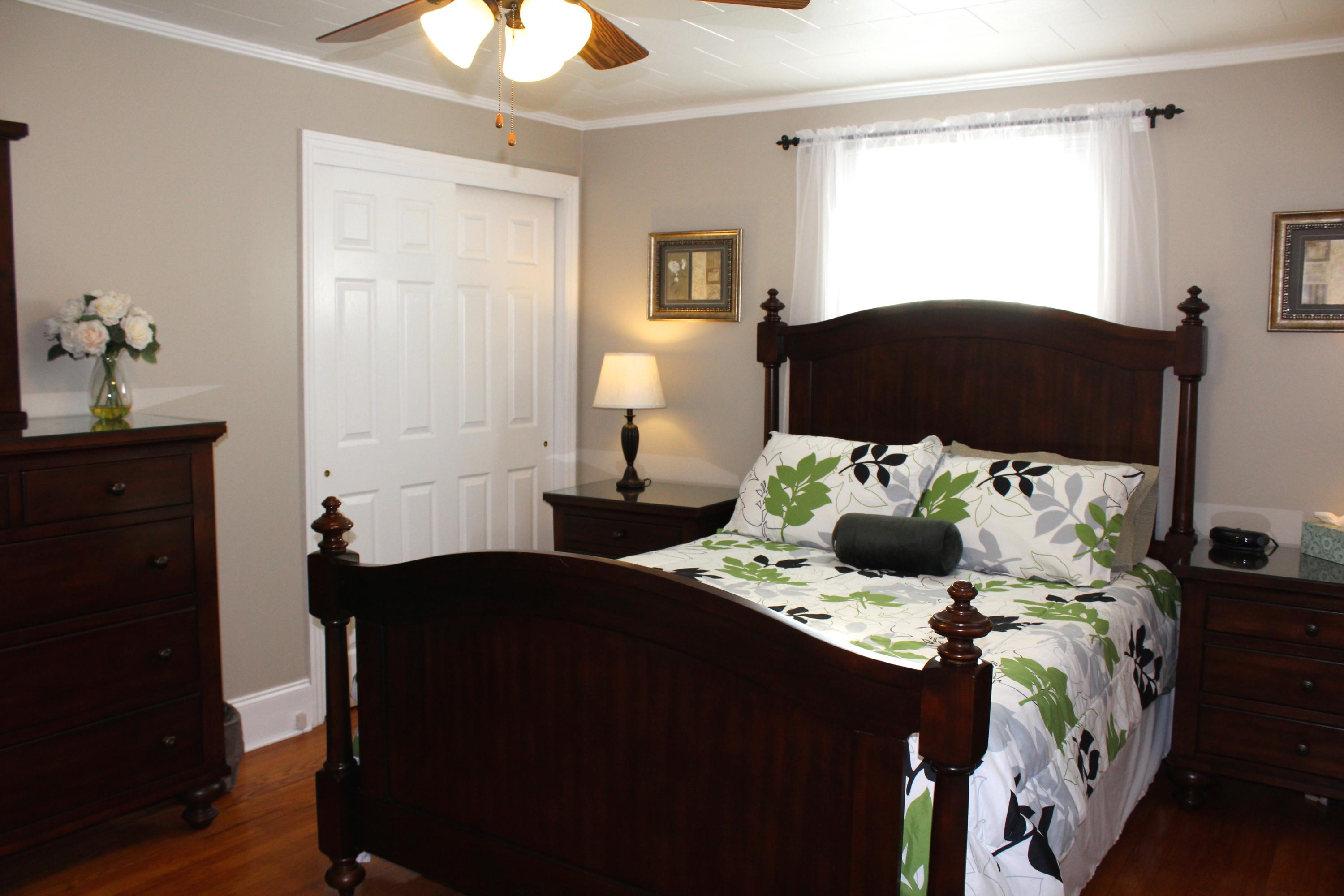 235 Hillvale Road Clinton, TN 37716 - Photo 6 of 25 IMG_0451.JPG