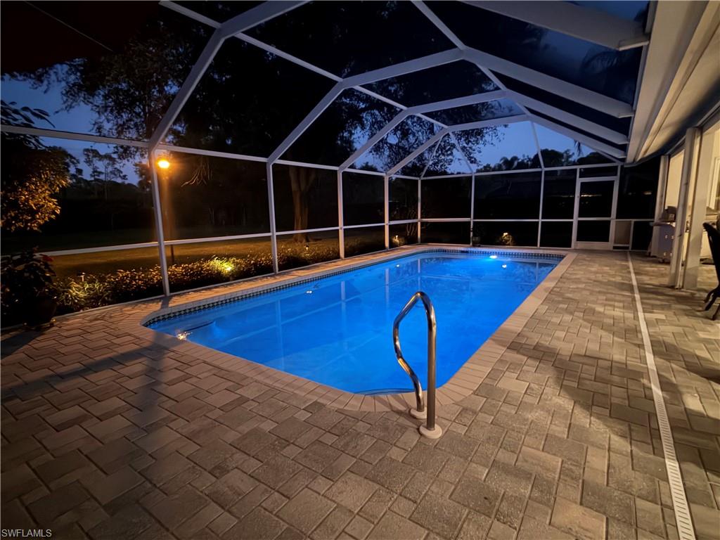 5520 Cynthia Lane Naples, FL 34112 - Photo 23 of 32 a view of a indoor swimming pool