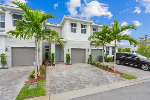 $3,950 | 110 Southwest 171st Avenue, Pembroke Pines, FL 33027