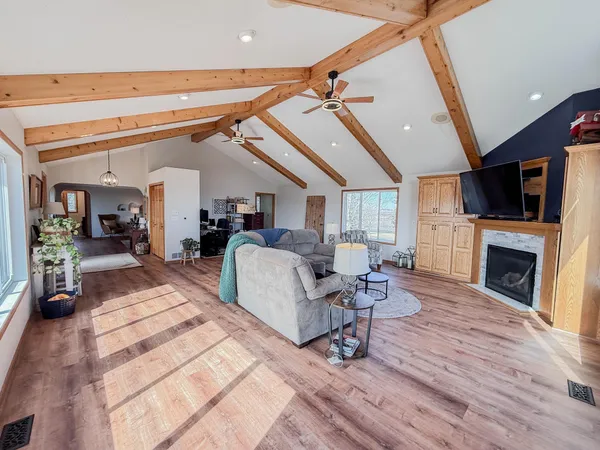 $540,000 | 18522 15th Street Southwest, Blomkest, MN 56216