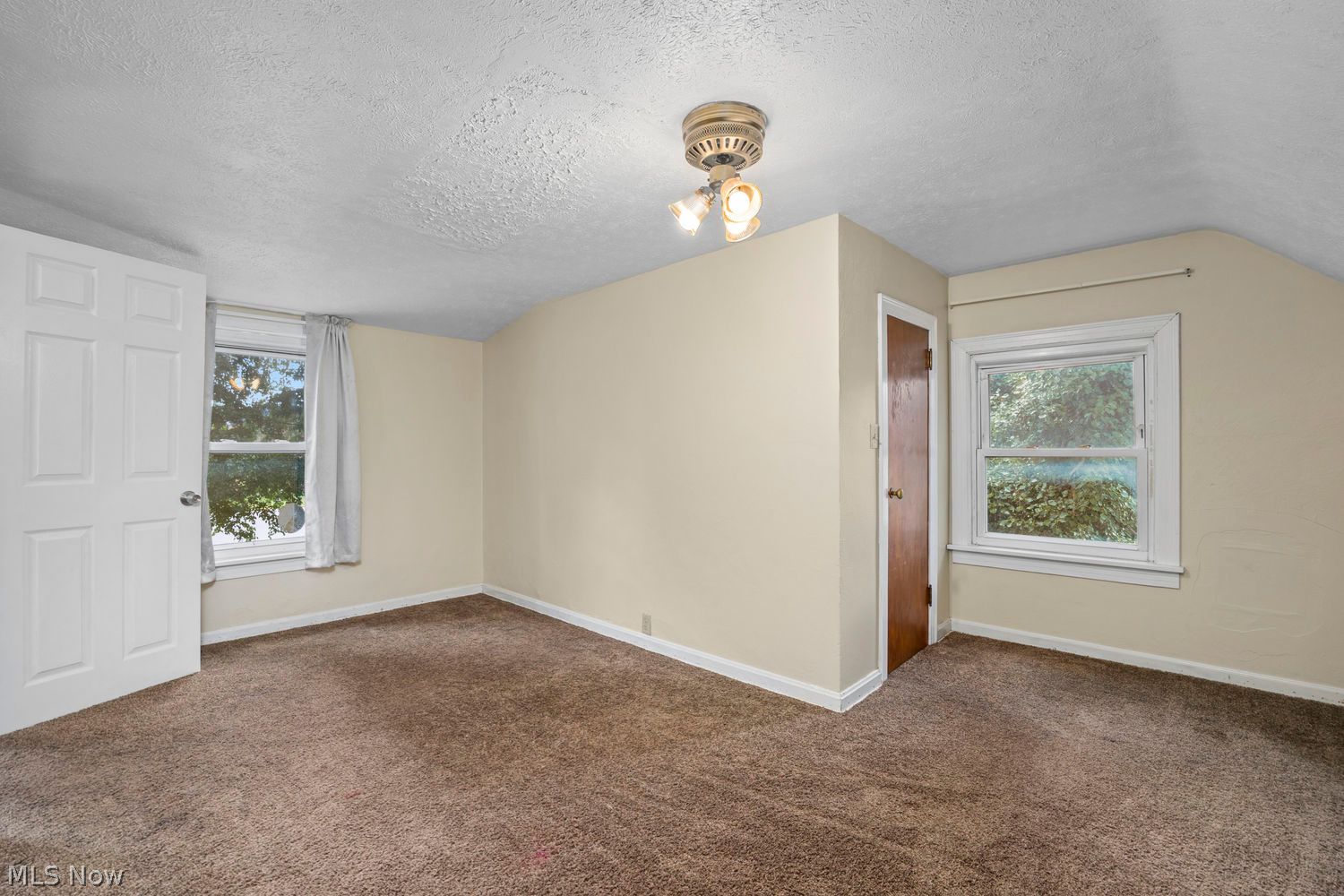 5459 Ridgewood Street Lorain, OH 44055 - Photo 24 of 38
