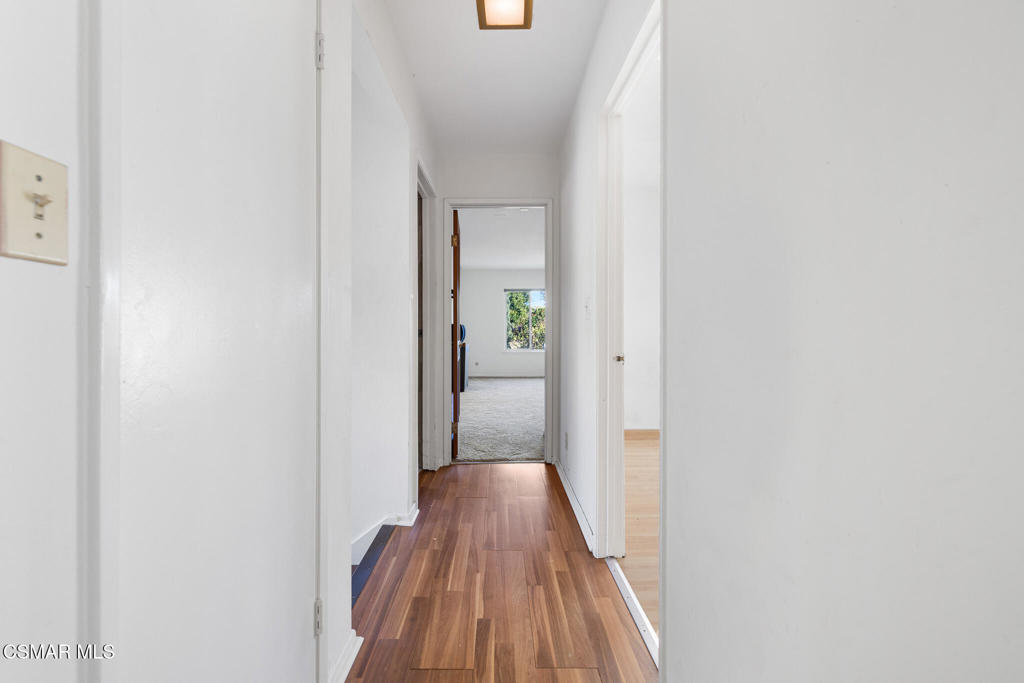 2183 East Chesterton Street Simi Valley, CA 93065 - Photo 22 of 49