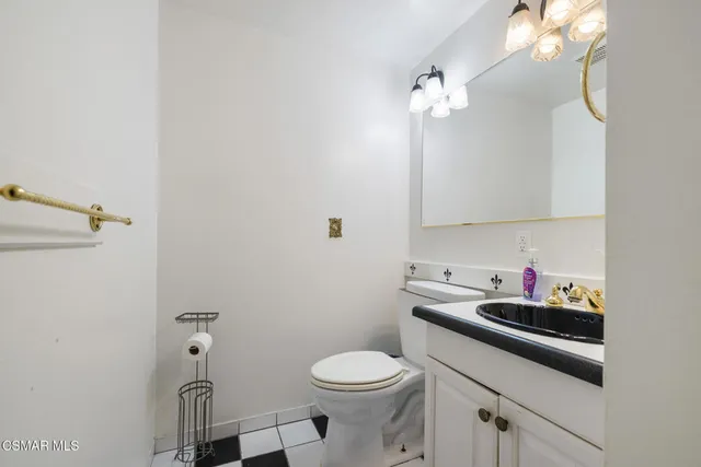 $979,000 | 2183 East Chesterton Street, Simi Valley, CA 93065