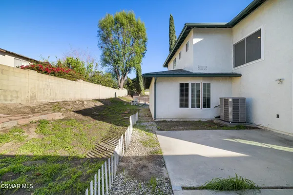 $979,000 | 2183 East Chesterton Street, Simi Valley, CA 93065