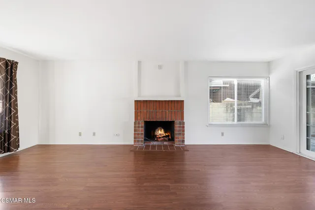 $979,000 | 2183 East Chesterton Street, Simi Valley, CA 93065