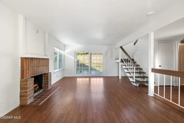 $979,000 | 2183 East Chesterton Street, Simi Valley, CA 93065