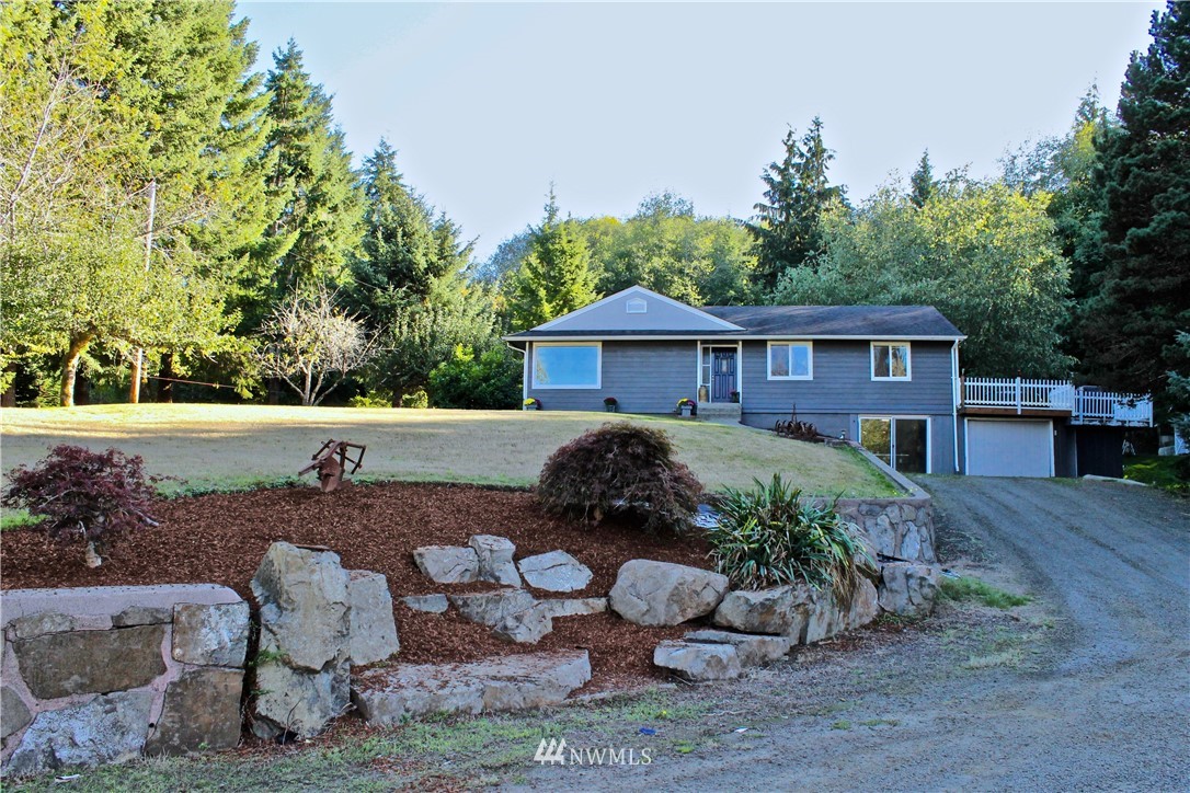 406 Lee Johnson Road Raymond, WA 98577 - Photo 1 of 22 Gallery Image 1