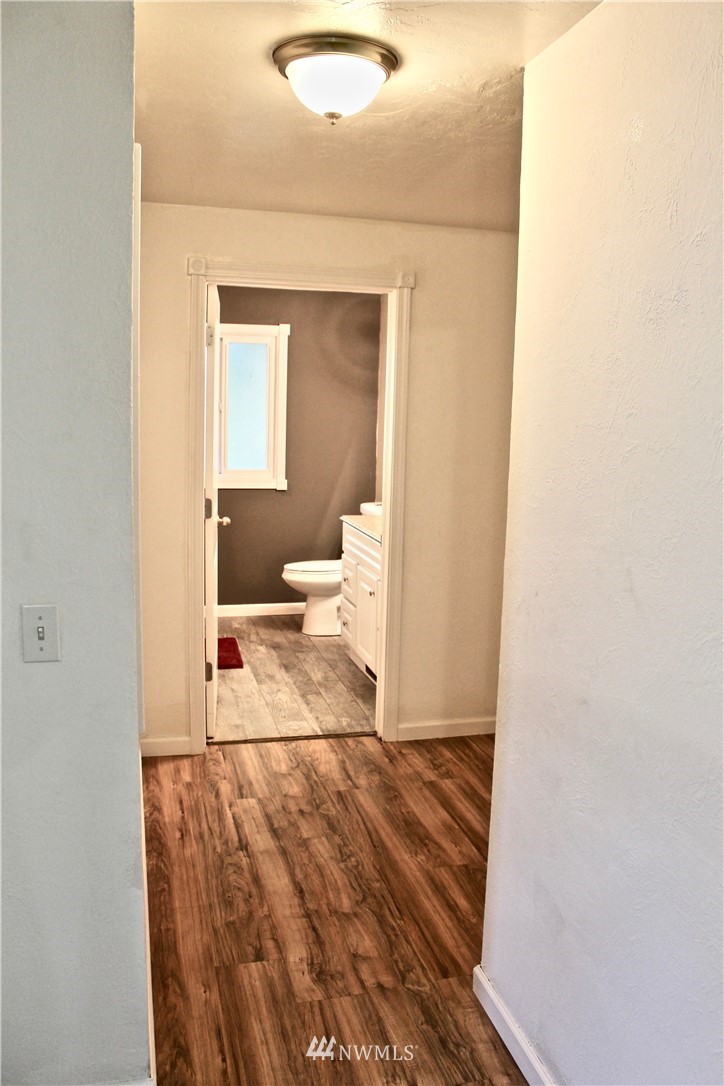 406 Lee Johnson Road Raymond, WA 98577 - Photo 11 of 22 Gallery Image 11