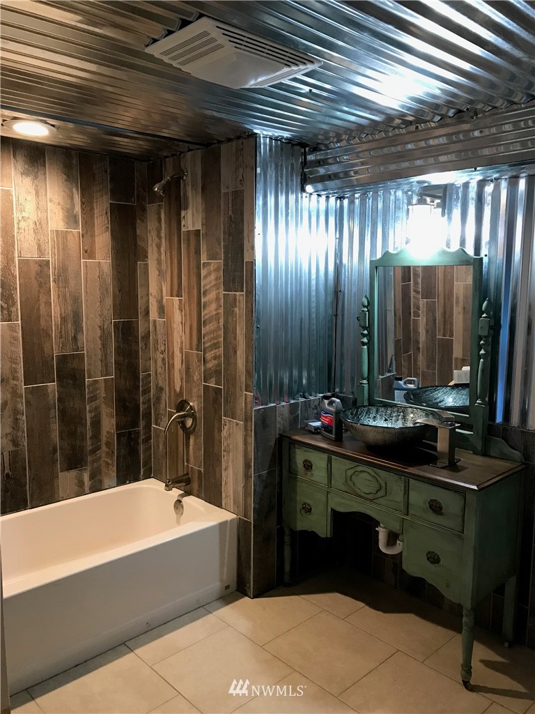 406 Lee Johnson Road Raymond, WA 98577 - Photo 19 of 22 Gallery Image 19