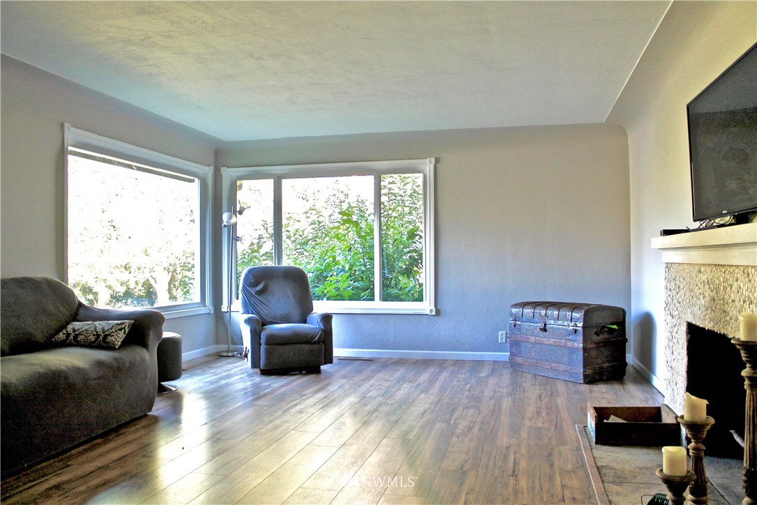 406 Lee Johnson Road Raymond, WA 98577 - Photo 8 of 22 Gallery Image 8
