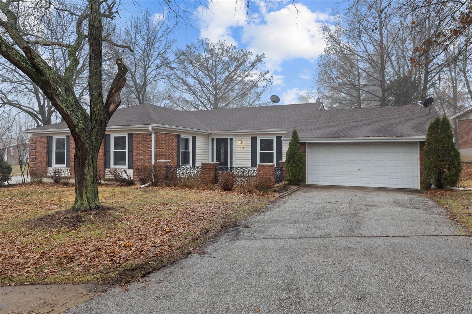558 Stoddards Mill Drive Ballwin, MO 63011 - Photo 1 of 39