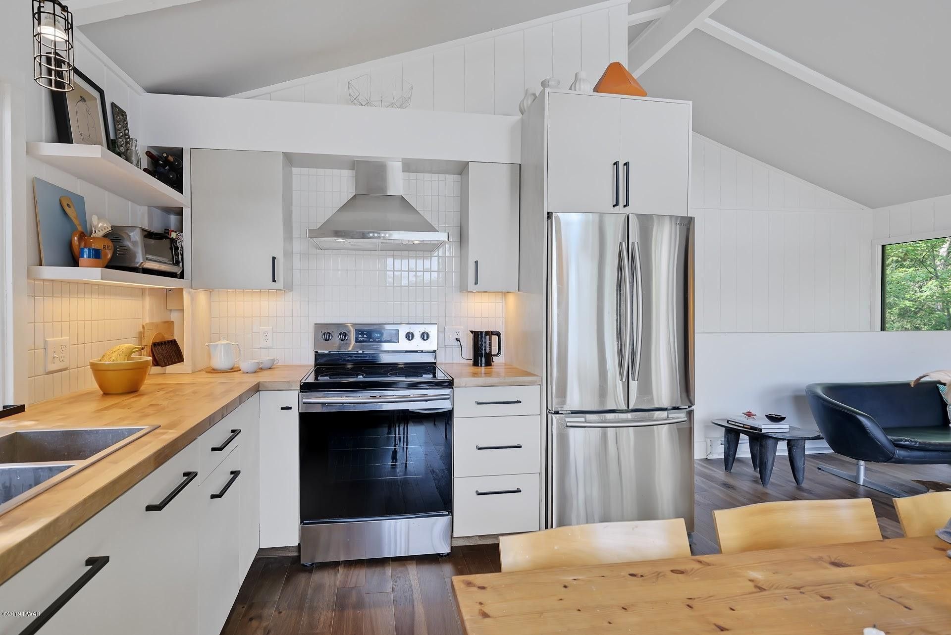 113 West Shore Road Shohola, PA 18458 - Photo 14 of 31 Stainless Steel Appliances
