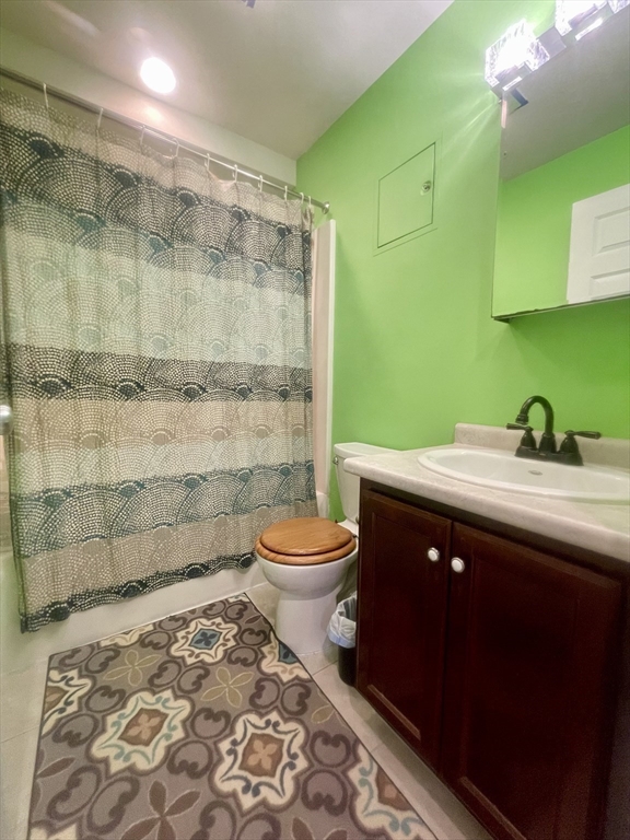 2 Duck Pond Road, Unit 106 Beverly, MA 01915 - Photo 17 of 24