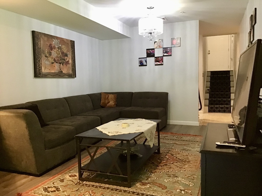 2 Duck Pond Road, Unit 106 Beverly, MA 01915 - Photo 6 of 24