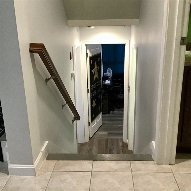 2 Duck Pond Road, Unit 106 Beverly, MA 01915 - Photo 9 of 24