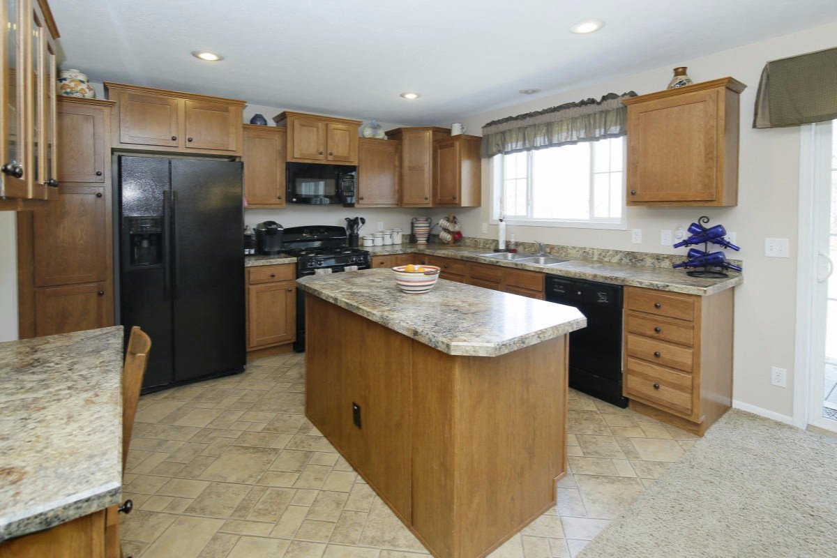 46200 County Road 352 Decatur, MI 49045 - Photo 7 of 20 46200 CR352-07