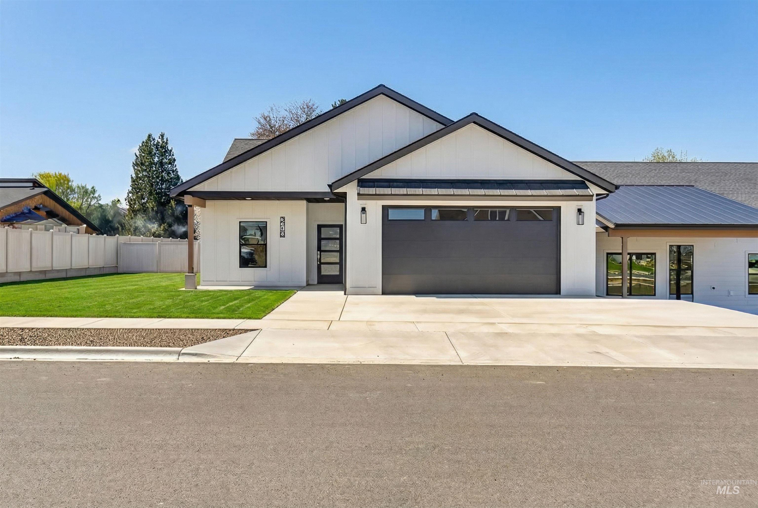 3710 22nd Street Lewiston, ID 83501 - Photo 3 of 36 Modern inspired farmhouse with a garage and driveway