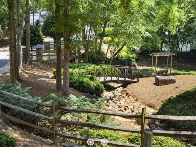 $1,785 | 9700 Medlock Crossing Parkway, Unit 111, Johns Creek, GA 30022