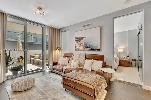 $6,000 | 720 Northeast 62nd Street, Unit 307, Miami, FL 33138