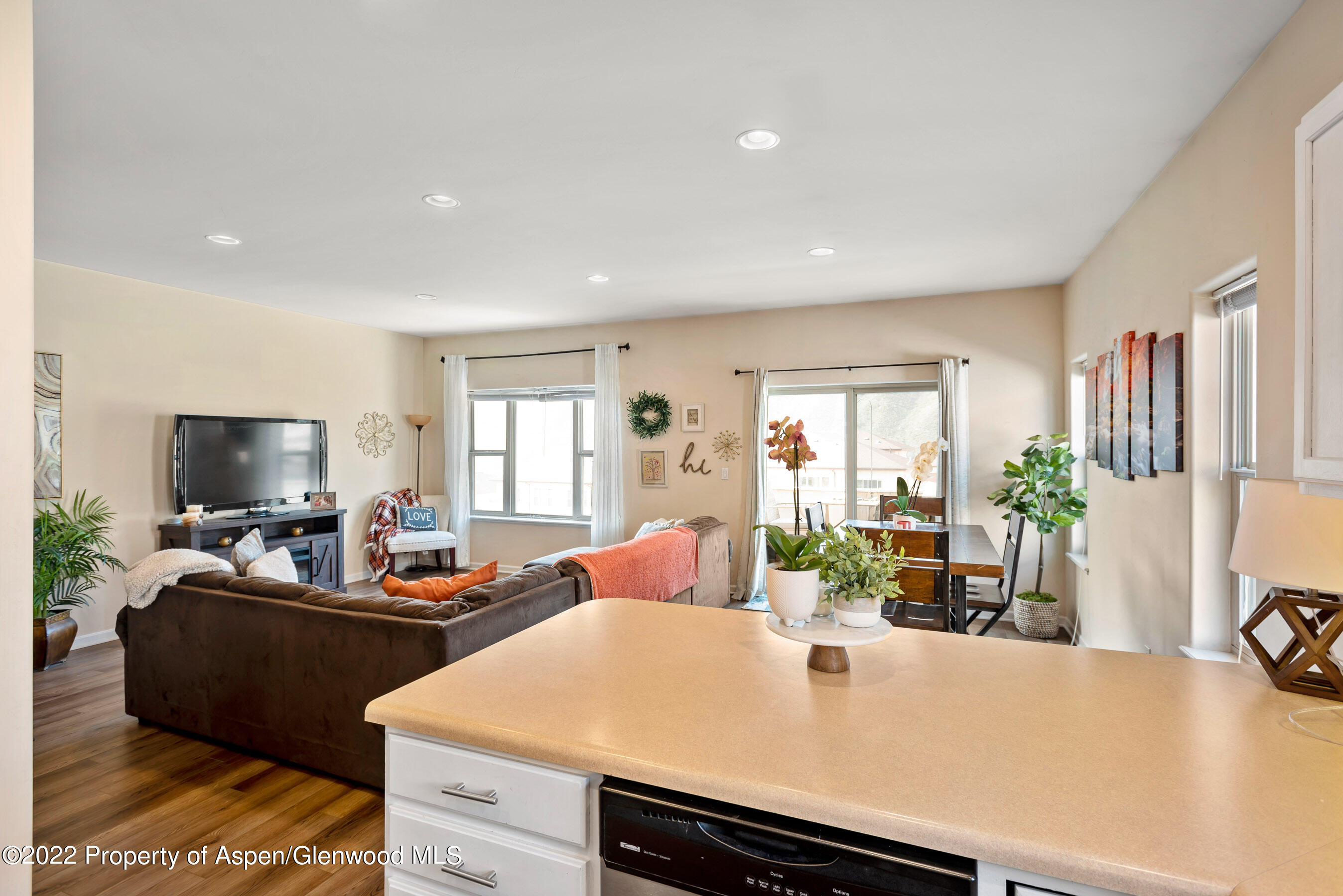 141 Castle Ridge Drive New Castle, CO 81647 - Photo 8 of 21 Interior Kitchen View