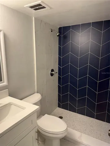 $1,750 | 726 Edgewater Drive, Unit 2, Orlando, FL 32804