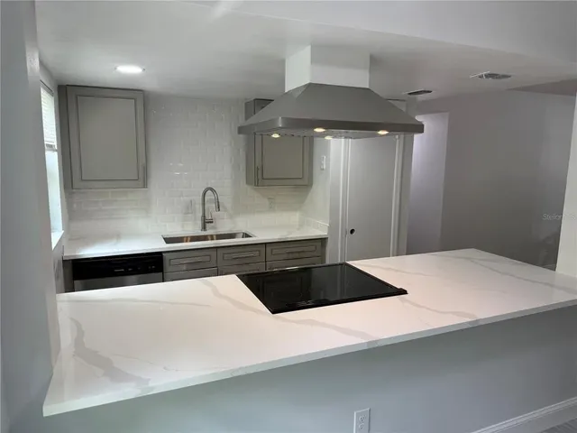 $1,750 | 726 Edgewater Drive, Unit 2, Orlando, FL 32804