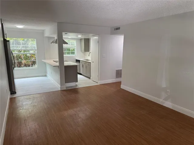 $1,750 | 726 Edgewater Drive, Unit 2, Orlando, FL 32804