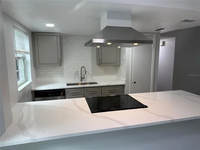 $1,750 | 726 Edgewater Drive, Unit 2, Orlando, FL 32804