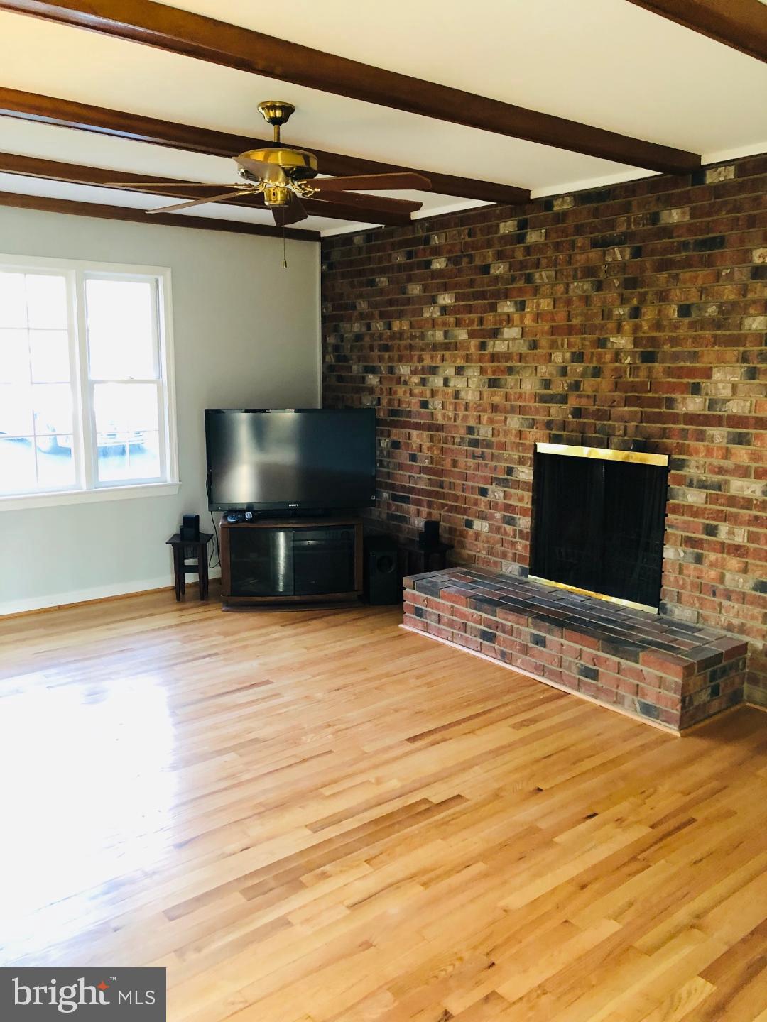 2308 Short Ridge Road Reston, VA 20191 - Photo 6 of 37