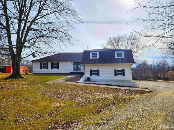 $329,900 | 2697 East 250 South, Washington, IN 47501