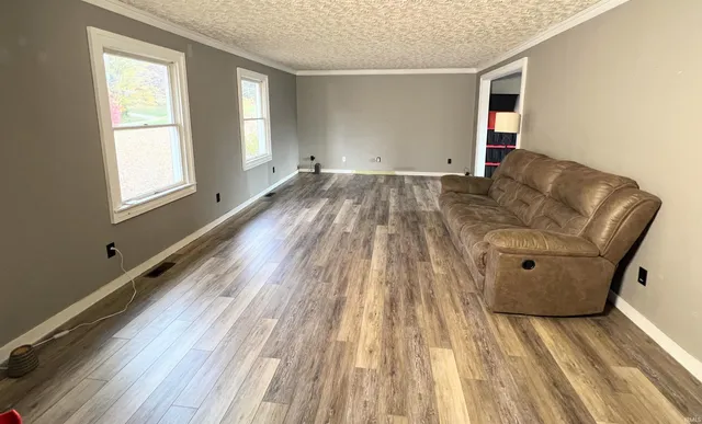 $364,900 | 2697 East 250 South, Washington, IN 47501