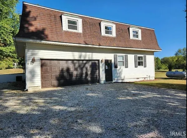 $329,900 | 2697 East 250 South, Washington, IN 47501