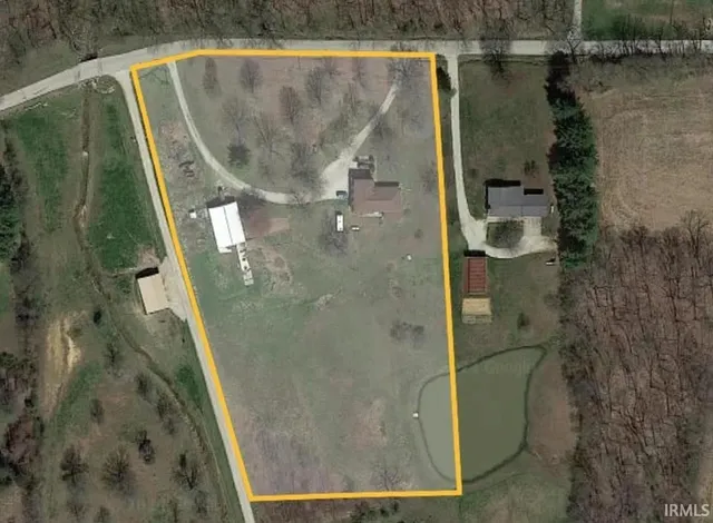 $364,900 | 2697 East 250 South, Washington, IN 47501