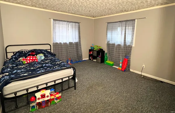 $329,900 | 2697 East 250 South, Washington, IN 47501