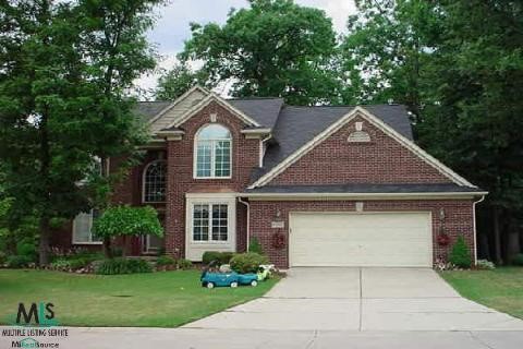 2068 Avon Rochester, MI 48309 - Photo 1 of 1 797113.JPG