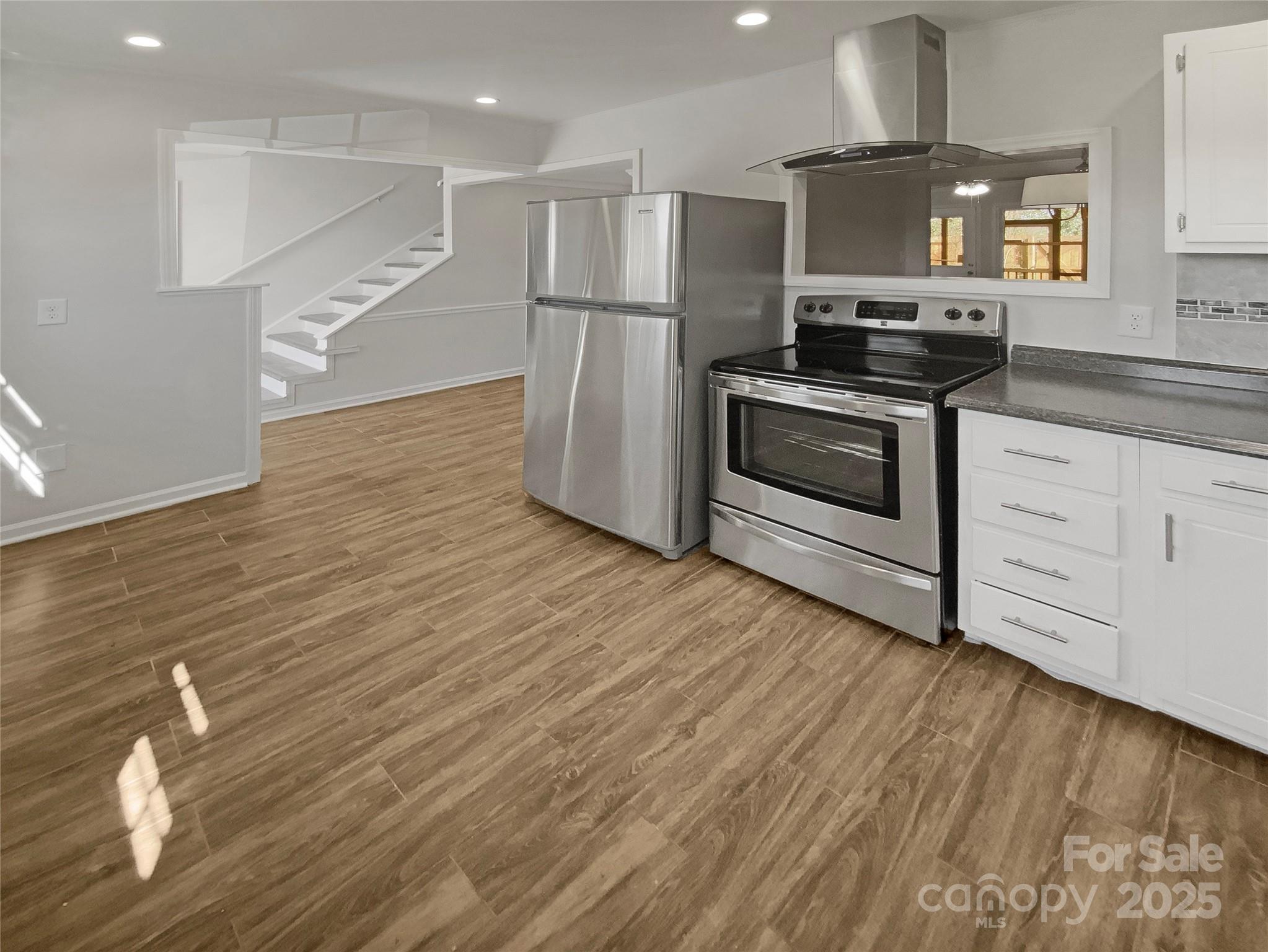 8420 Knights Bridge Road Charlotte, NC 28210 - Photo 10 of 27 Gallery Image 10