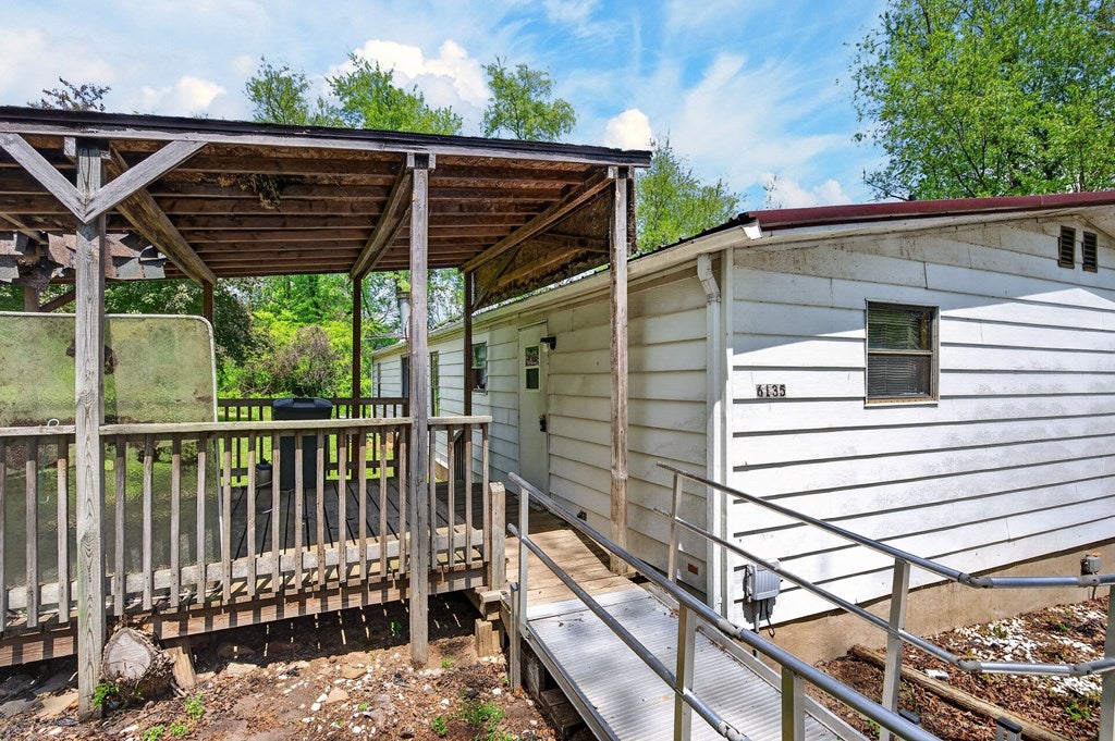 6135 Parrott Mountain Road Parrott, VA 24132 - Photo 51 of 66 Gallery Image 51