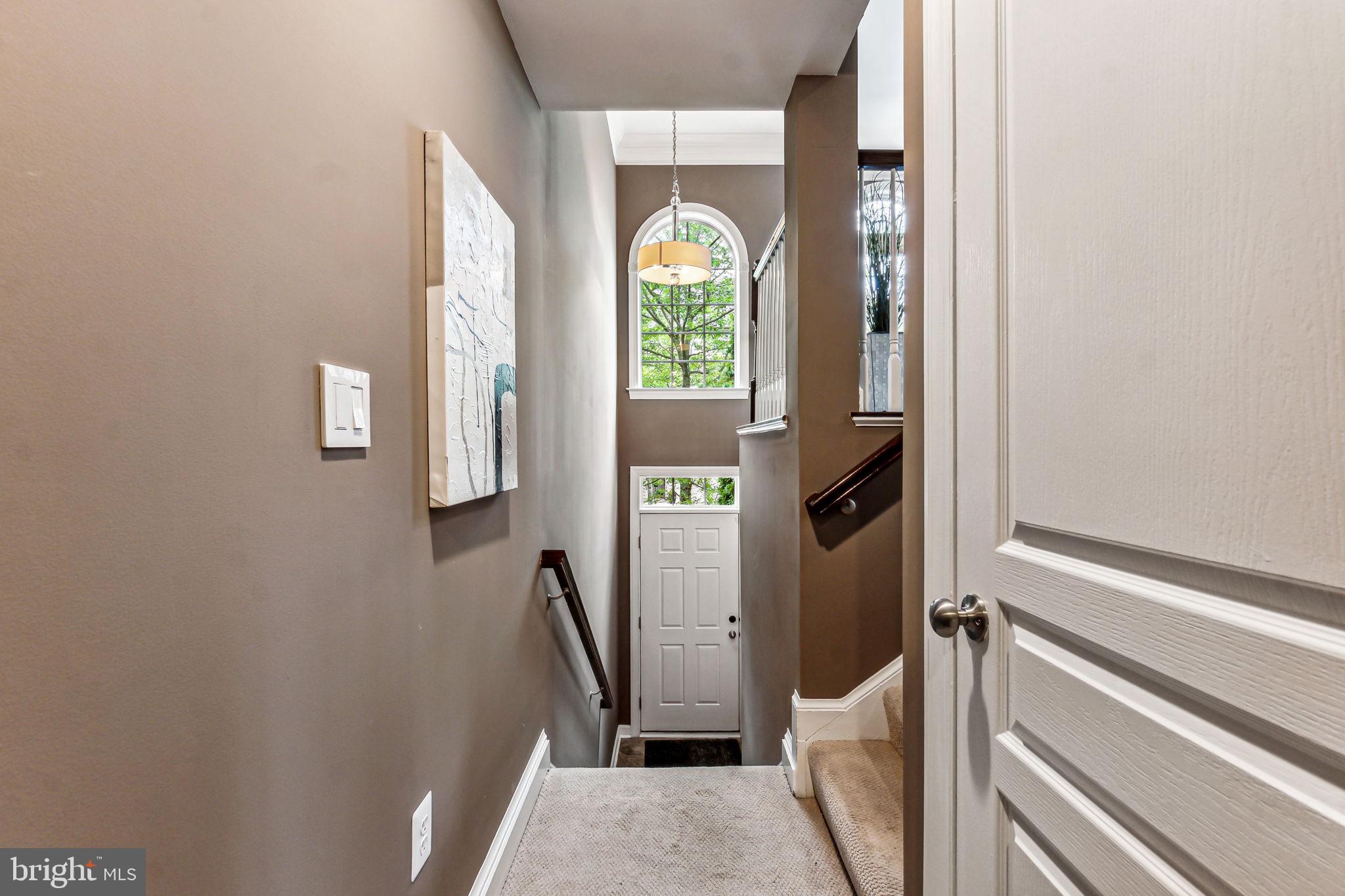 1745 Chiswick Court Silver Spring, MD 20904 - Photo 5 of 51