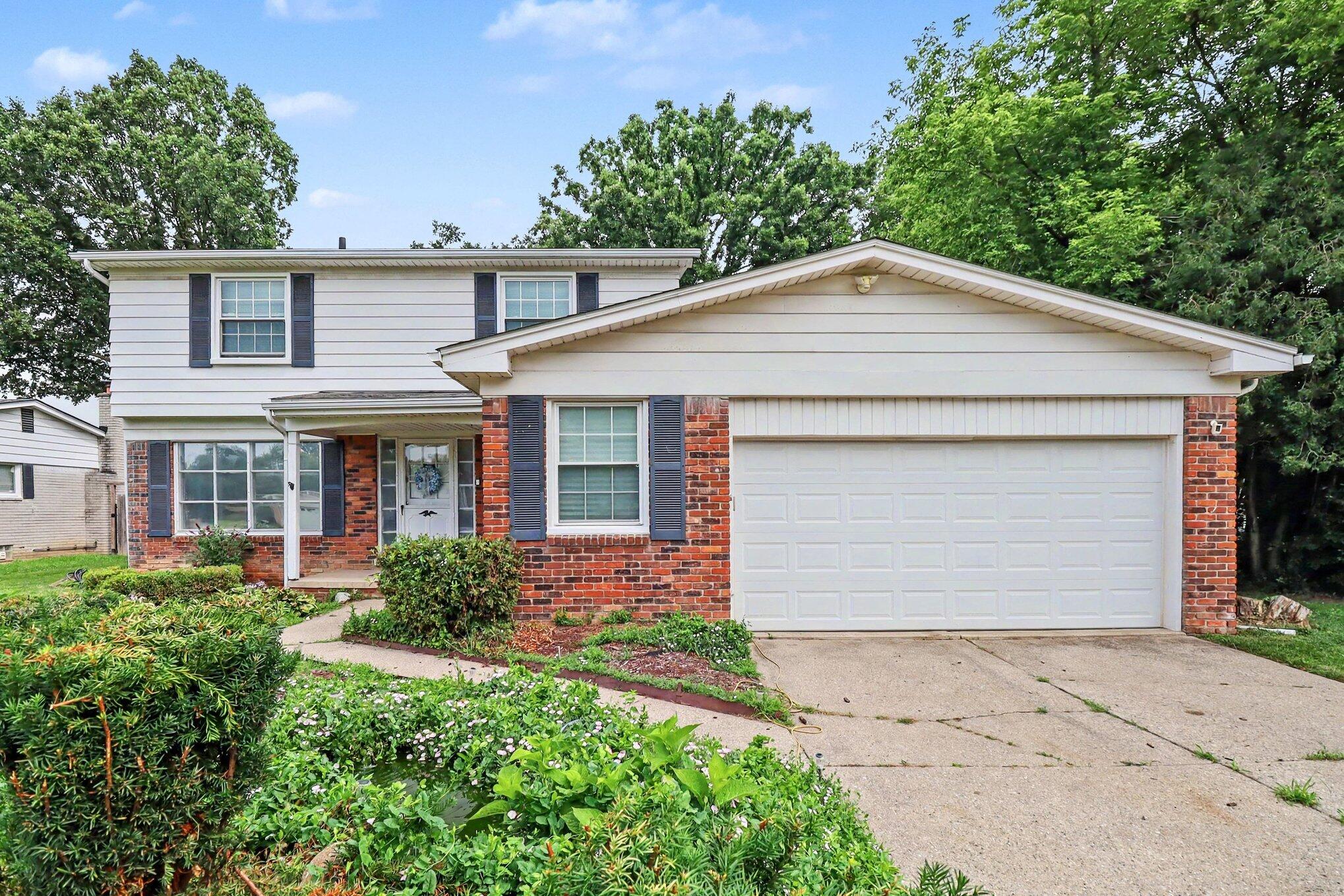 16360 Rutherland Street East Southfield, MI 48076 - Photo 1 of 29 004_file_7302