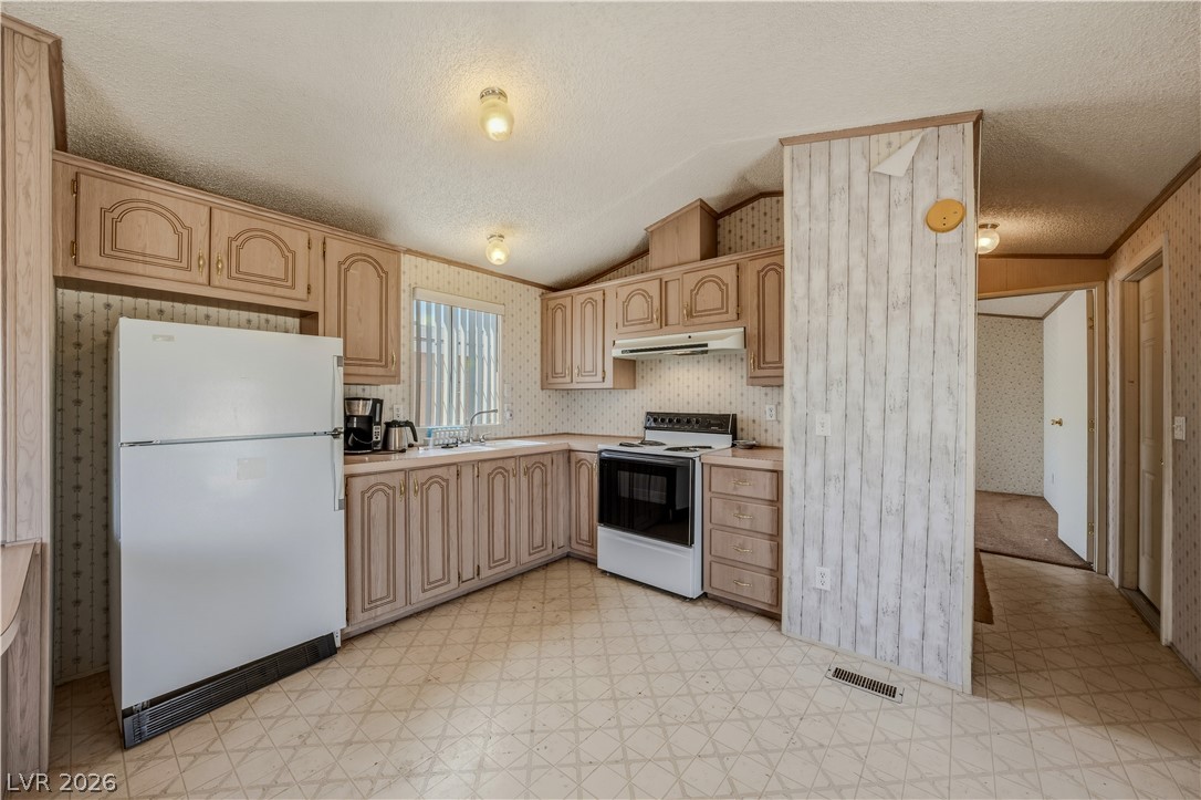 1320 Piltz Road Pahrump, NV 89060 - Photo 32 of 55