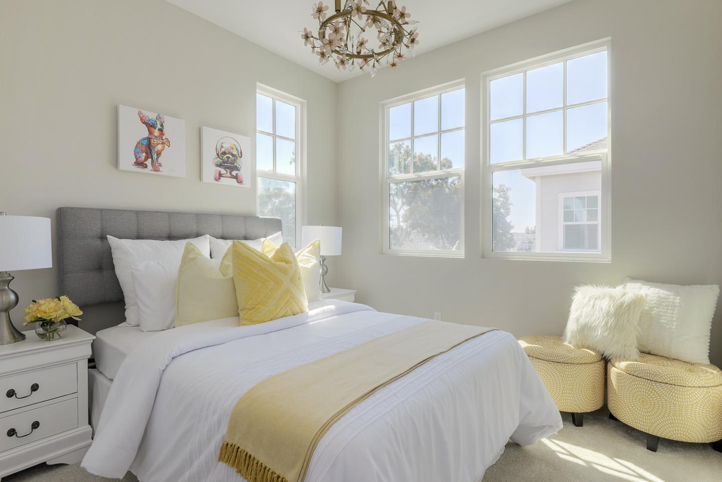 388 Circuit Way Mountain View, CA 94043 - Photo 18 of 26 a bedroom with bed and a window