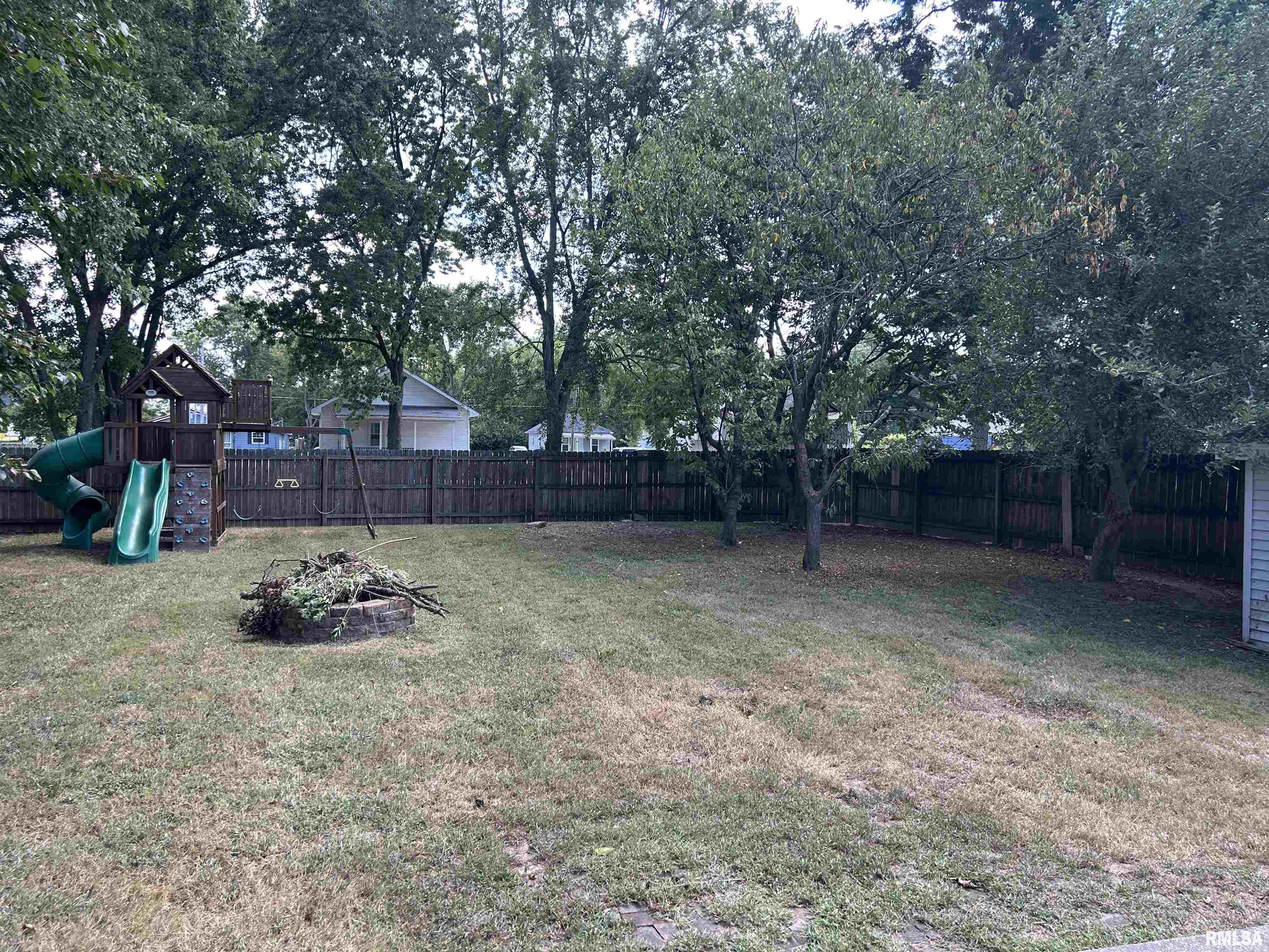 510 Madison Street Benton, IL 62812 - Photo 18 of 18