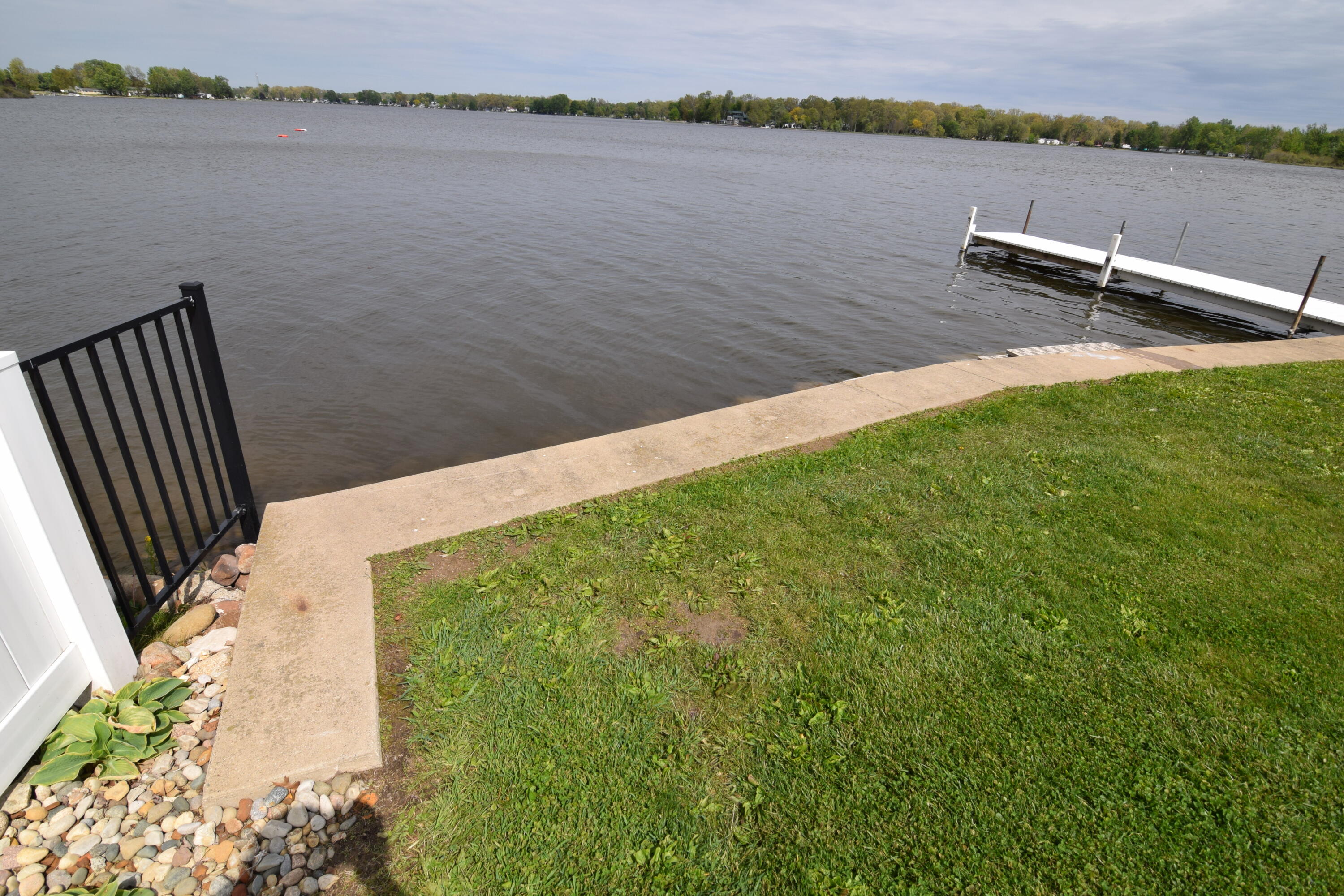 912 West Shore Road Bronson, MI 49028 - Photo 28 of 41 DSC_0153