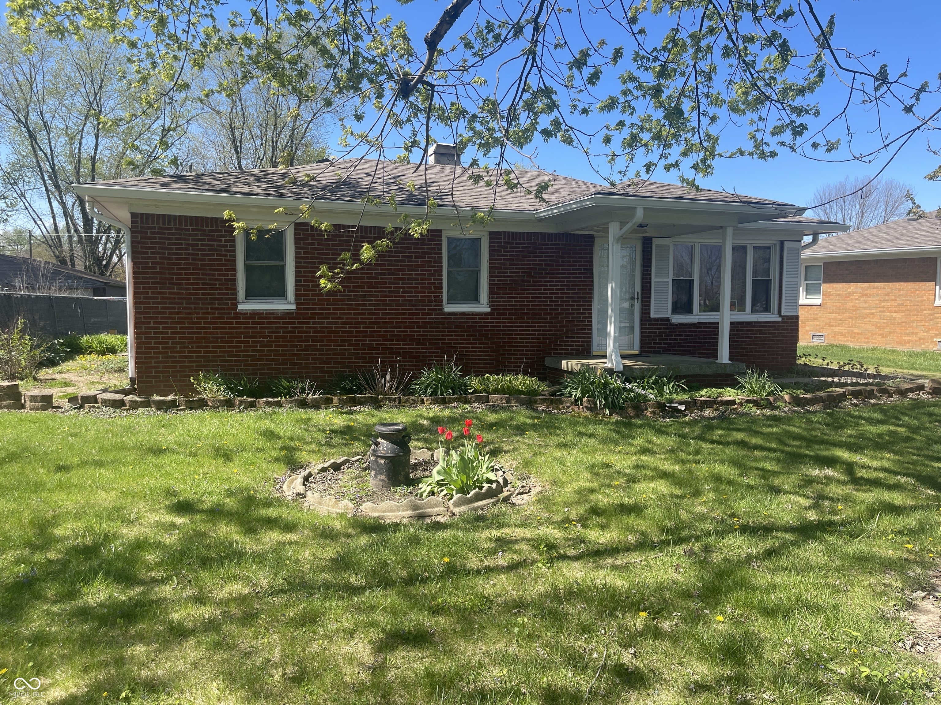 5743 North Frontage Road Fairland, IN 46126 - Photo 1 of 10