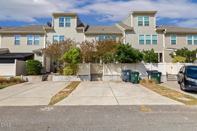 a view of a front door of the house