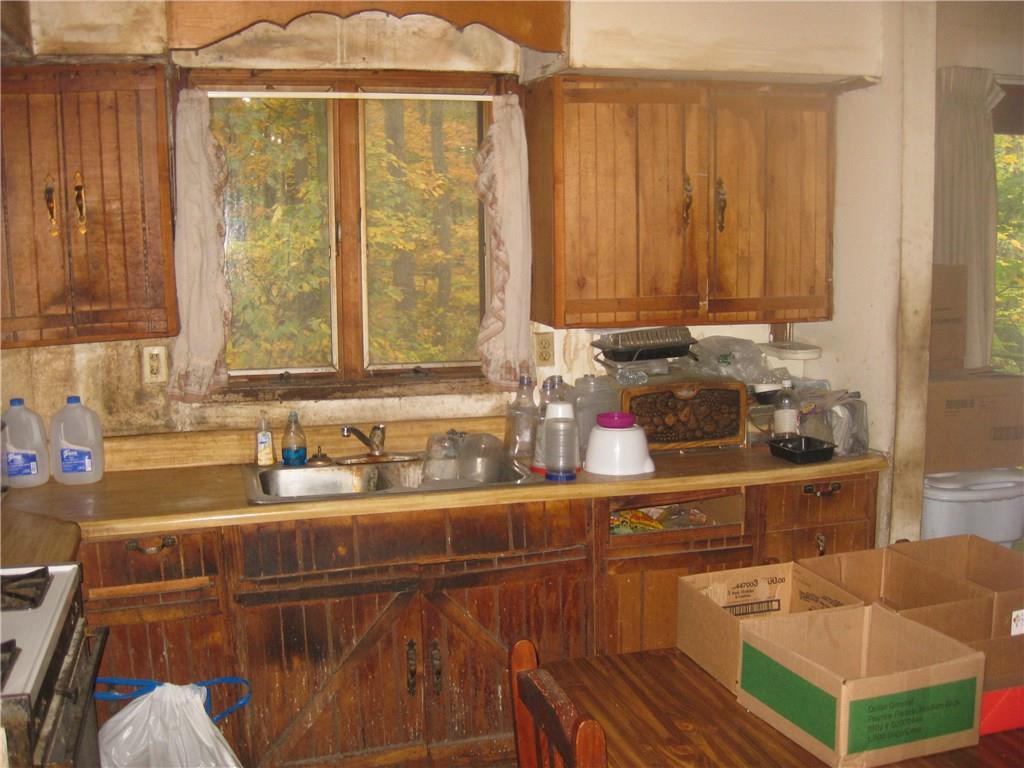 1127 Skunk Run Road Mercer, PA 16137 - Photo 2 of 6