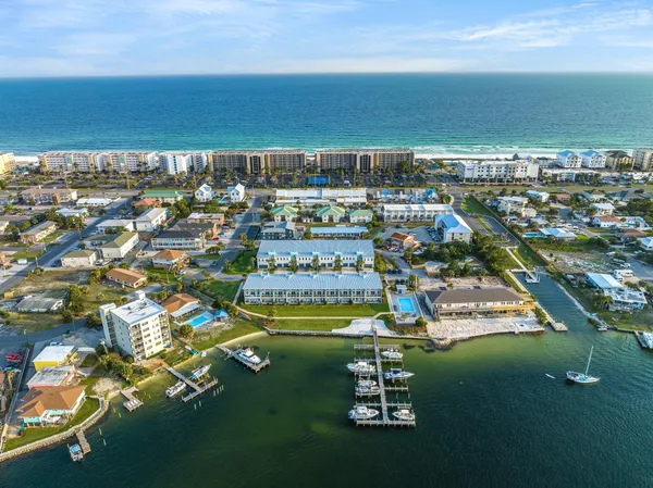 $3,200 | 340 Bluefish Drive, Unit 204, Fort Walton Beach, FL 32548