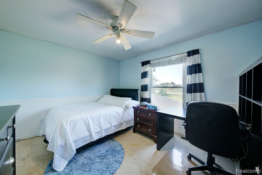 6813 Poppleton Road Canton, MI 48187 - Photo 35 of 67